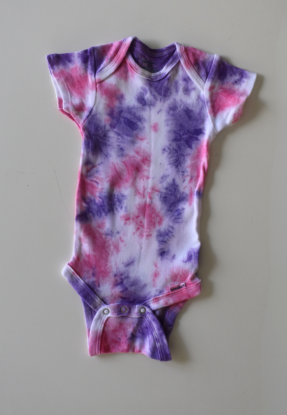 Starbust Baby Onesie - Purple & Pink