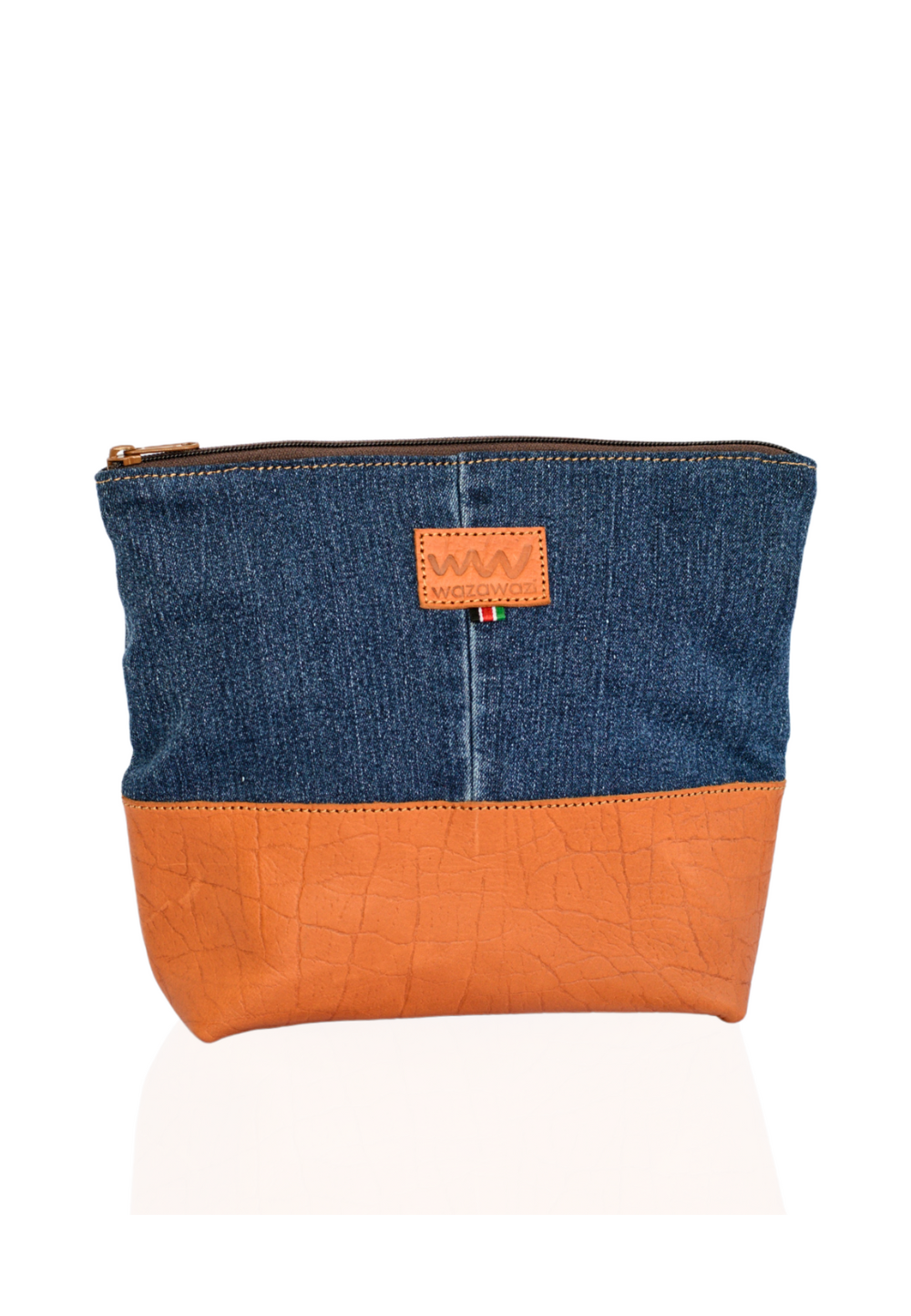 Denim washbag